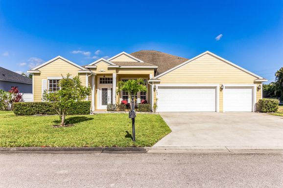 357 24th, Vero Beach, FL 32962