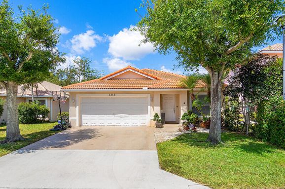 6348 Willoughby, Lake Worth, FL 33463