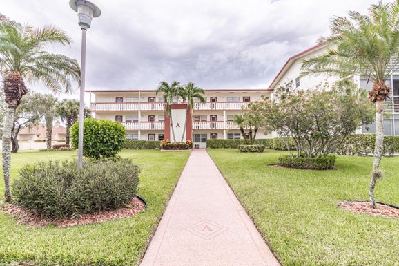 36 Brighton A, Boca Raton, FL 33434