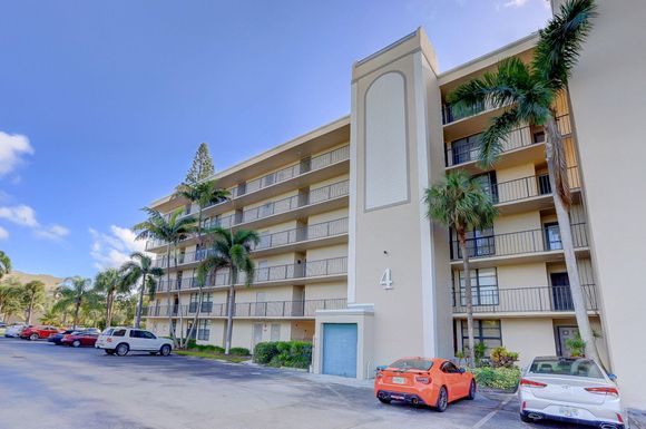 4 Royal Palm, Boca Raton, FL 33432