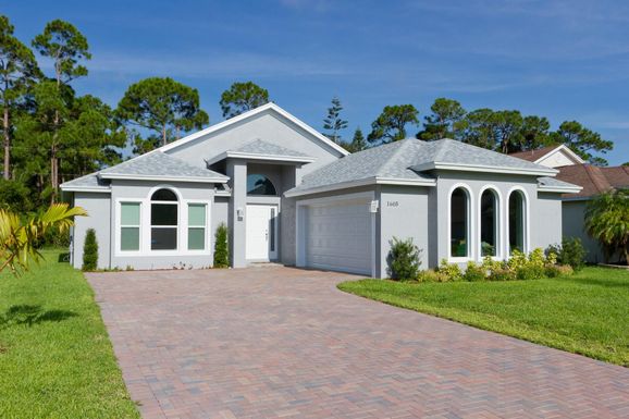 2075 94th, Vero Beach, FL 32966