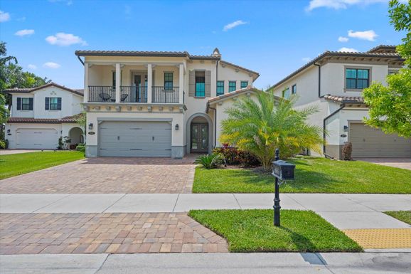 8587 Grand Prix, Boynton Beach, FL 33472