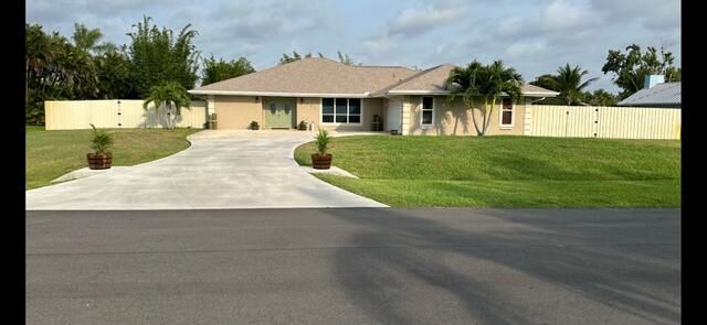 2962 Darien, Port Saint Lucie, FL 34952