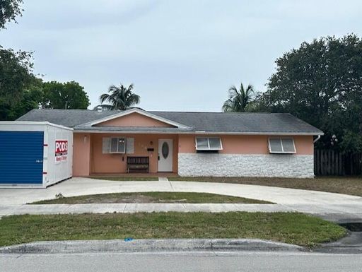 736 Prosperity Farms, North Palm Beach, FL 33408