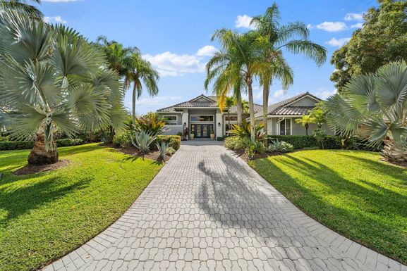 140 Thornton, Palm Beach Gardens, FL 33418