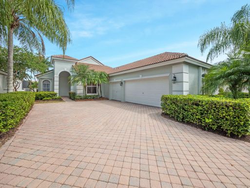 8282 Spyglass, West Palm Beach, FL 33412