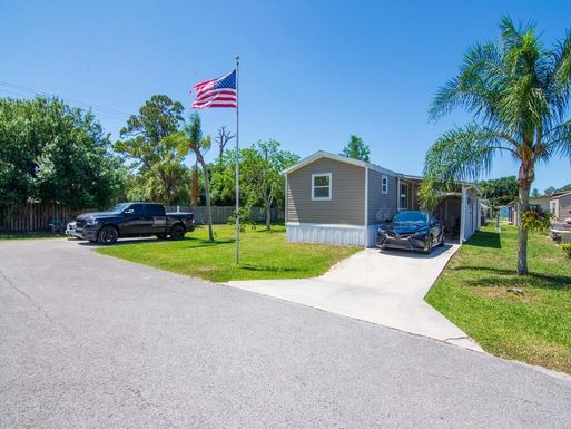 1794 Diana, Stuart, FL 34997