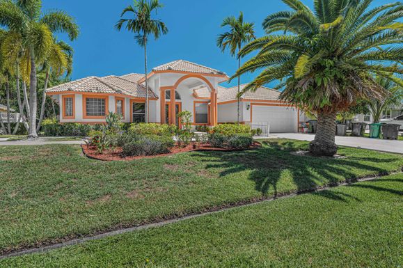 781 Dolores, Port Saint Lucie, FL 34983