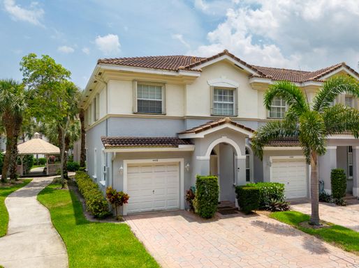 4418 Regal, Delray Beach, FL 33445