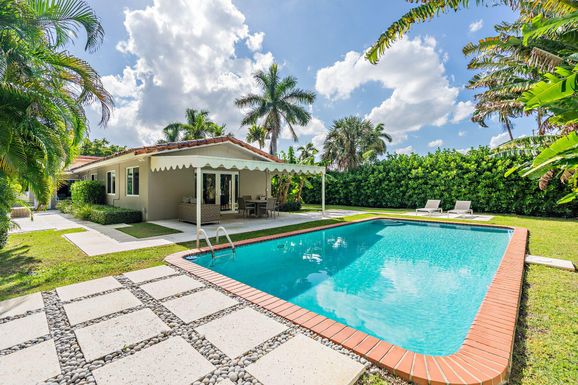 157 Worth, West Palm Beach, FL 33405