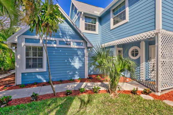 121 Ocean Dunes, Jupiter, FL 33477