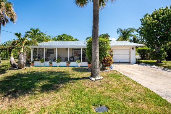 1180 Crescent, Jensen Beach, FL 34957