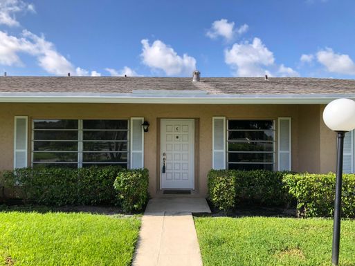 1026 Del Aire, Delray Beach, FL 33445