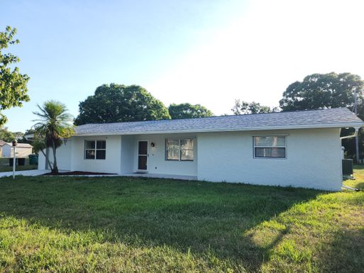 5213 Hummingbird, Fort Pierce, FL 34951