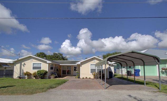 1044 4th, Okeechobee, FL 34974