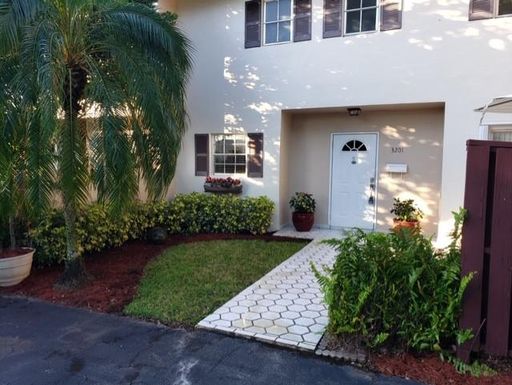 3201 Palm Aire, Pompano Beach, FL 33069