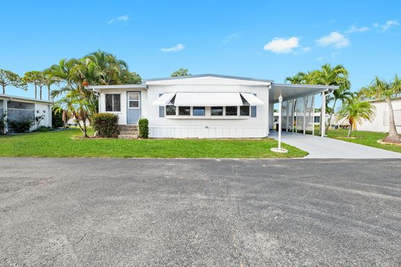 40017 Humaco Bay, Boynton Beach, FL 33436