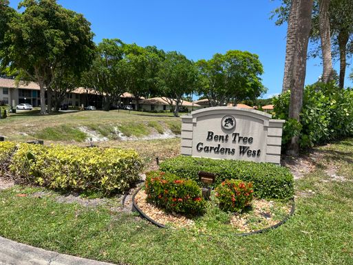 9930 Pineapple Tree, Boynton Beach, FL 33436