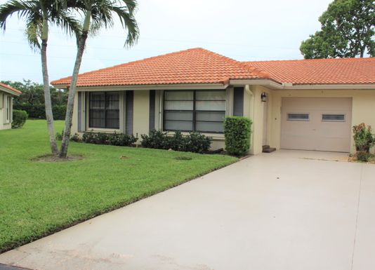 4650 Rosewood Tree, Boynton Beach, FL 33436