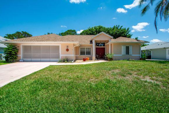 386 Concha, Sebastian, FL 32958