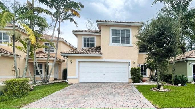 6264 Adriatic, West Palm Beach, FL 33413