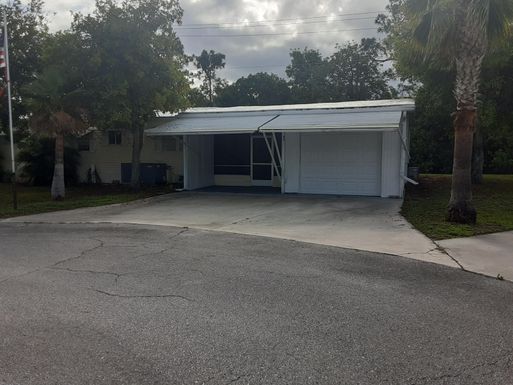 82 Spanish, Port Saint Lucie, FL 34952