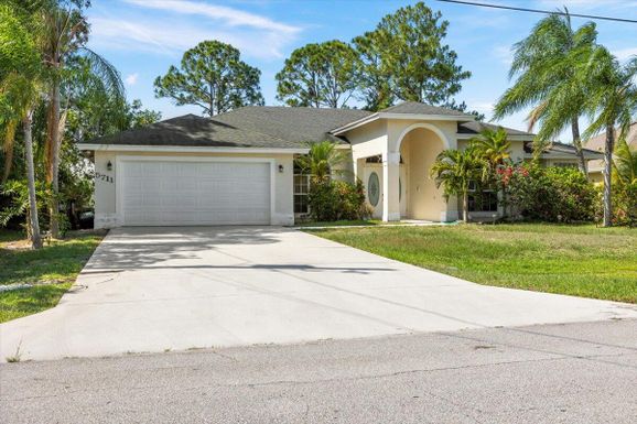 5711 Zenith, Port Saint Lucie, FL 34986