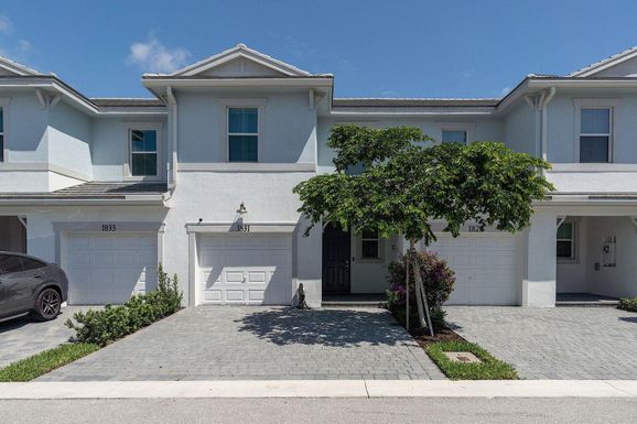 1831 Spoonbill, Deerfield Beach, FL 33442