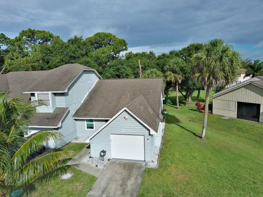 2020 Vero Sw, Vero Beach, FL 32962