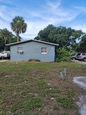 406 Decordre, Fort Pierce, FL 34950