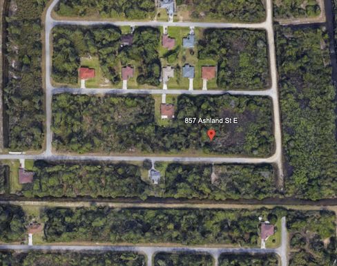 857 Ashland, Lehigh Acres, FL 33974