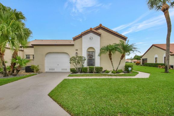 8261 Waterline, Boynton Beach, FL 33472