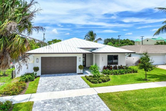 709 4th, Delray Beach, FL 33444