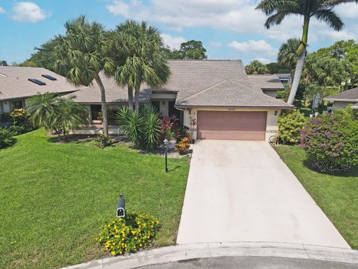 5628 Pleasant Valley, Delray Beach, FL 33484