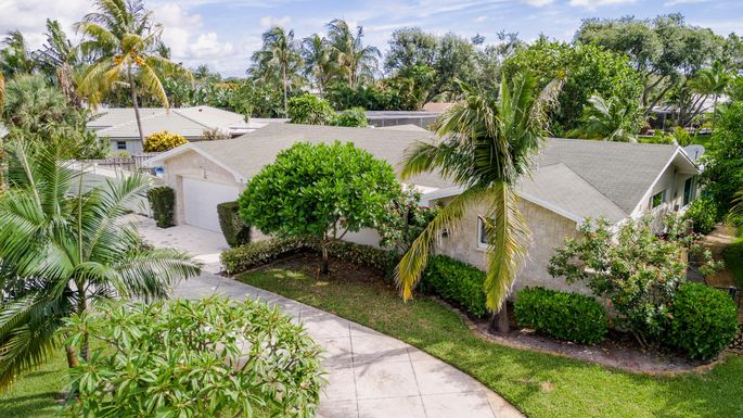 745 Jacana Way, North Palm Beach, FL 33408