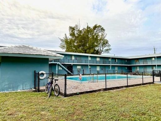 1829 A, Lake Worth Beach, FL 33460