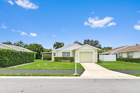 1271 Slash Pine, West Palm Beach, FL 33409