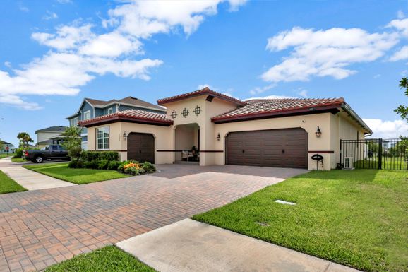 1364 Harvest View, Loxahatchee, FL 33470