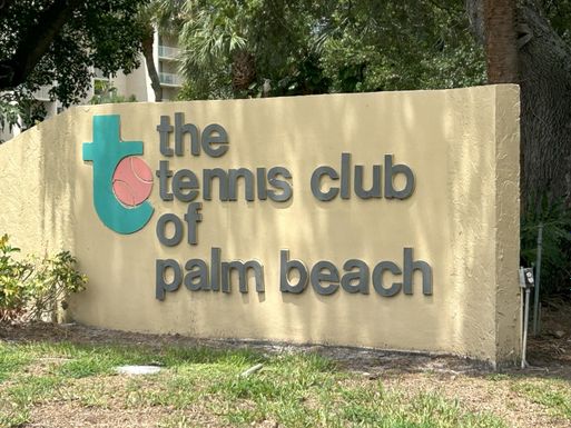2786 Tennis Club, West Palm Beach, FL 33417