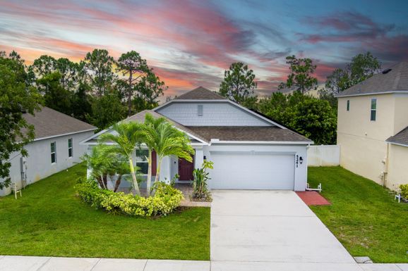 5241 Wisk Fern, Port Saint Lucie, FL 34986