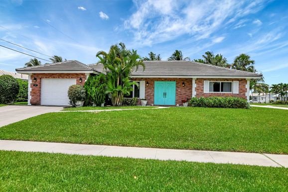 1229 13th, Boca Raton, FL 33486