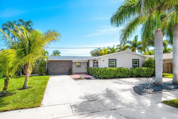 46 9th, Boca Raton, FL 33486