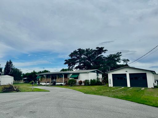 3114 33rd, Okeechobee, FL 34974