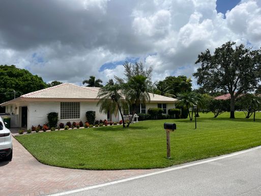 11941 Tara, Plantation, FL 33325