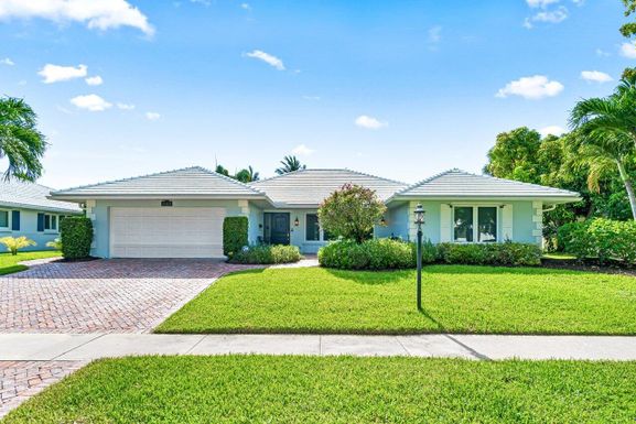 1162 Walnut, Boca Raton, FL 33486