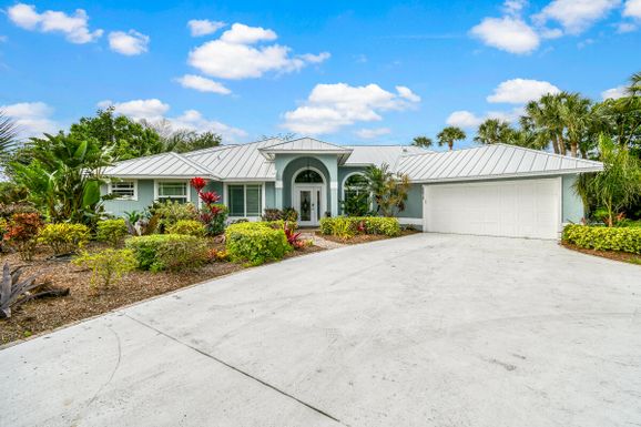 8824 Marina Bay, Hobe Sound, FL 33455