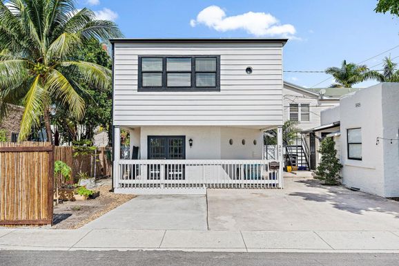 301 Central, West Palm Beach, FL 33405