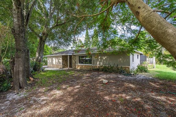 2606 52nd, Vero Beach, FL 32966