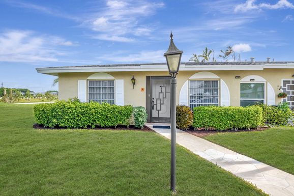 13602 Via Flora, Delray Beach, FL 33484