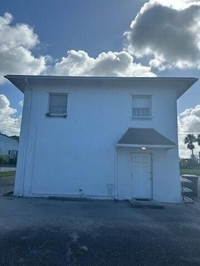 519 Indian River, Fort Pierce, FL 34950